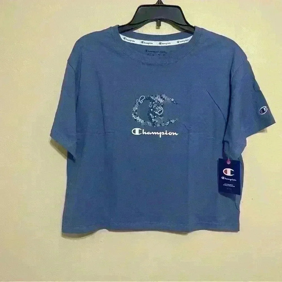 Champion Womens Cropped Graphic-Print T-Shirt Purple Size M New With Tags gym - Picture 3 of 9